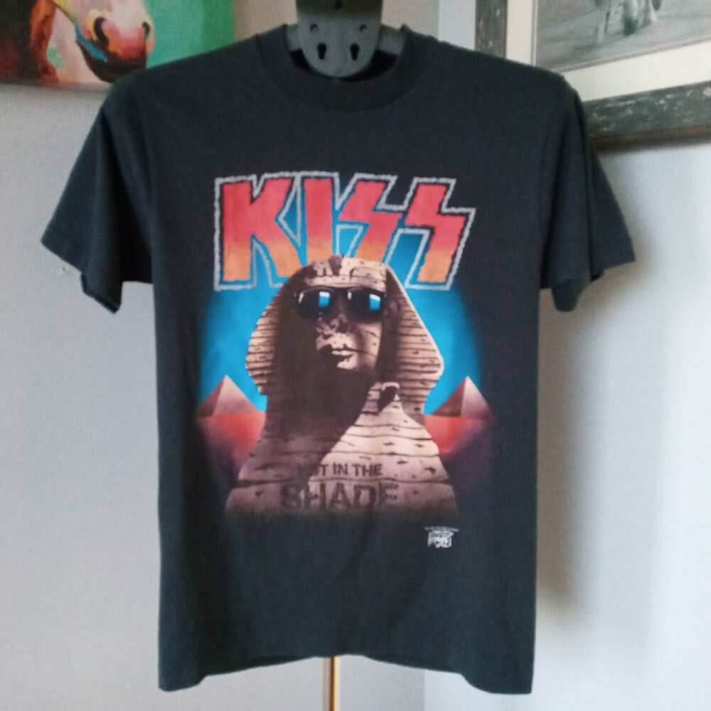 Vtg 90S Hot In The Shade tour KISS single stitch T-Shirt Size medium but runs sm